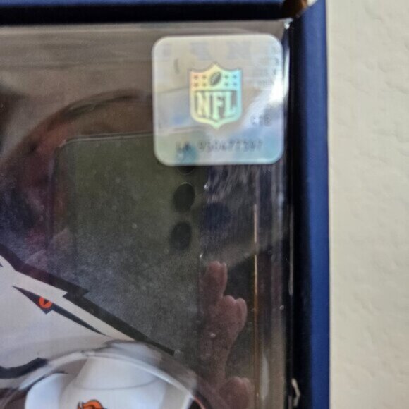Little People Collector x NFL Denver Broncos Set "United in Orange" - Picture 3 of 6